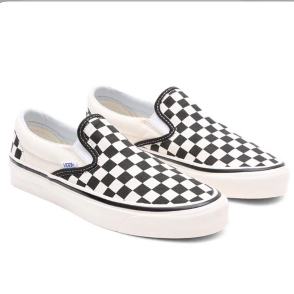 VANS Checkerboard Classic Slip-On Shoe